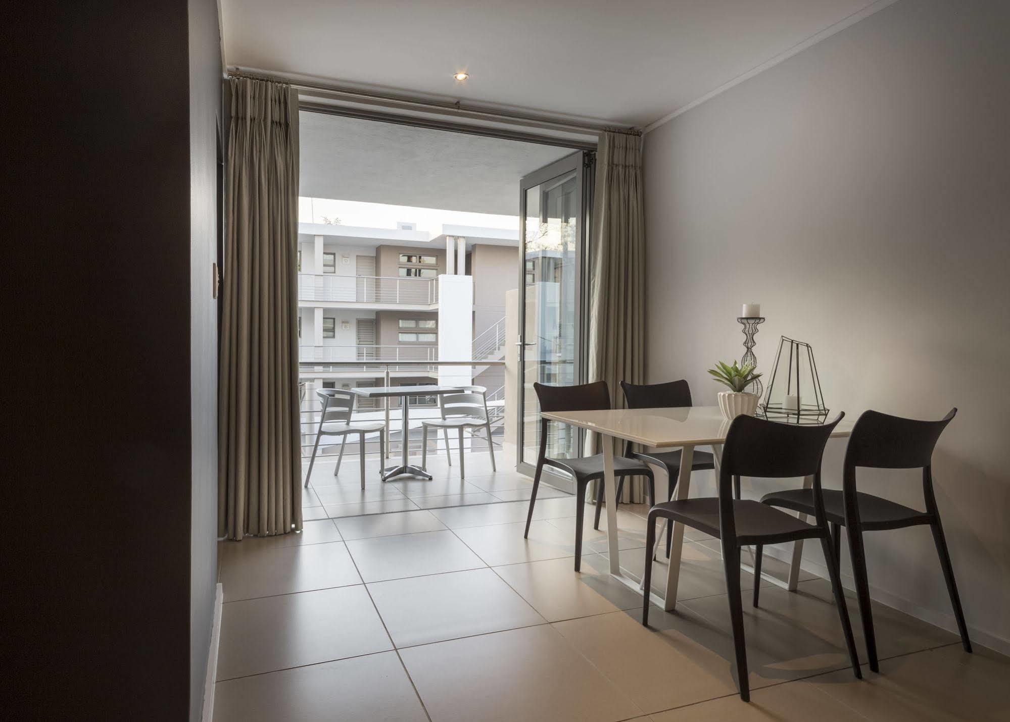 Apartmán C.A.G - Upper East Side Sandton Exteriér fotografie